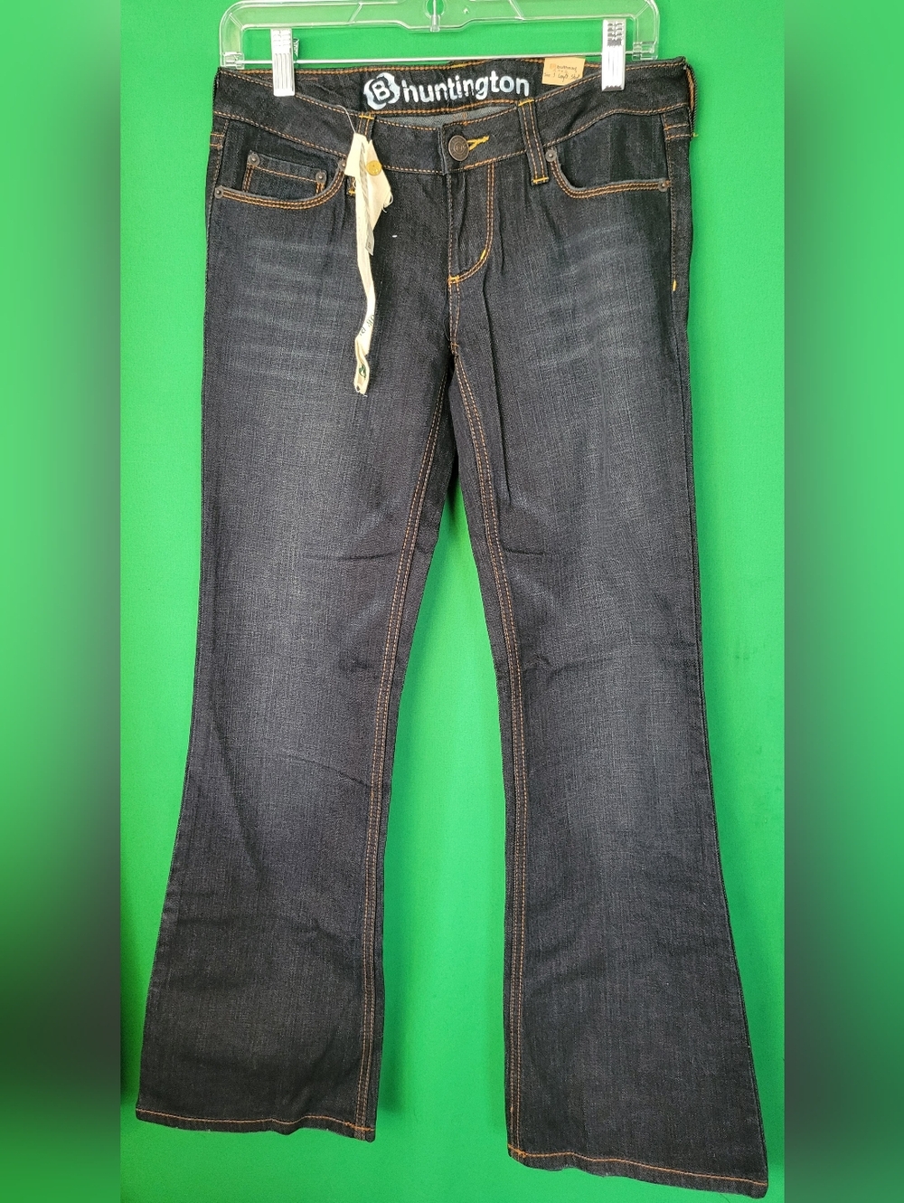 NWT Womens Dark Blue Huntington Flare Jeans Low Rise Size 3 Short Y2k Bullhead